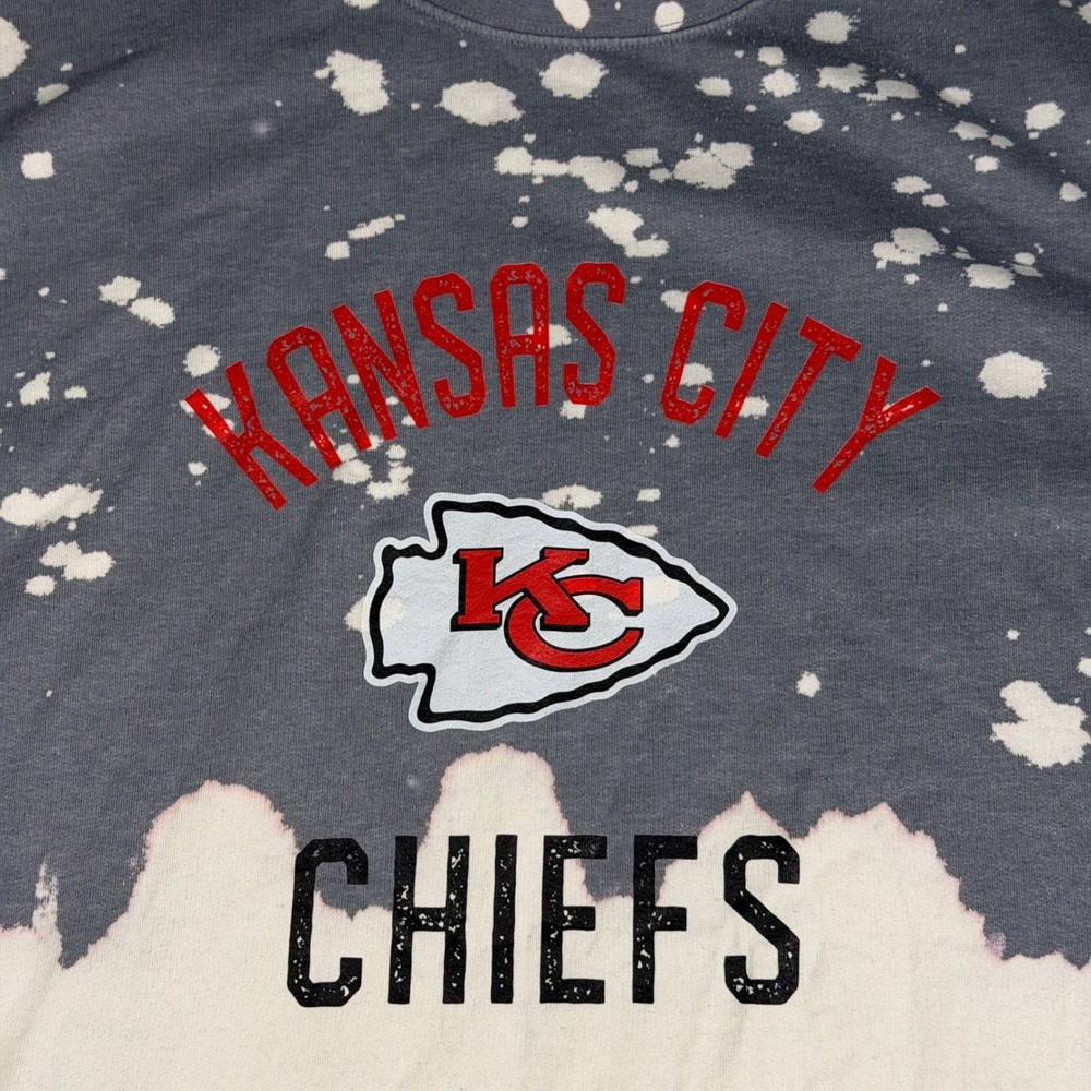 Gameday Couture Kansas City Chiefs Bleached Sweatshirt Gray XXL NFL Pullover